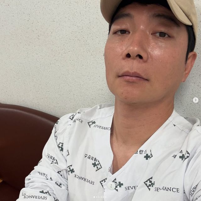 사진｜김재욱 인스타그램