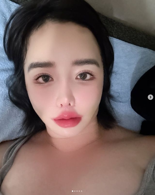 사진｜박봄 인스타그램