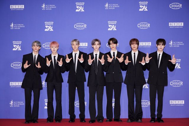 14알, NCT 드림 마크, 런쥔, 제노, 재민, 지성, 해찬, 천러가 영화 시사회 느낌으로 마련된 정규 5집 발매 제작발표회에 참석했다. 사진제공 | SM 엔터테인먼트