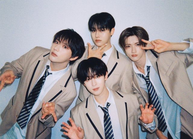 소디엑의 보컬 라인 4인이 뭉쳐 엑스 유닛(X-UNIT)을 결성했다. 이들이 들고 나온 노래는 ‘내 머리가 나빠서’ 리메이크. 극강의 가창력 뒤에 이들은 ‘만담꾼’으로서 재치 넘치는 말재주도 숨기고 있었다. 사진제공|잭소엔터테인먼트