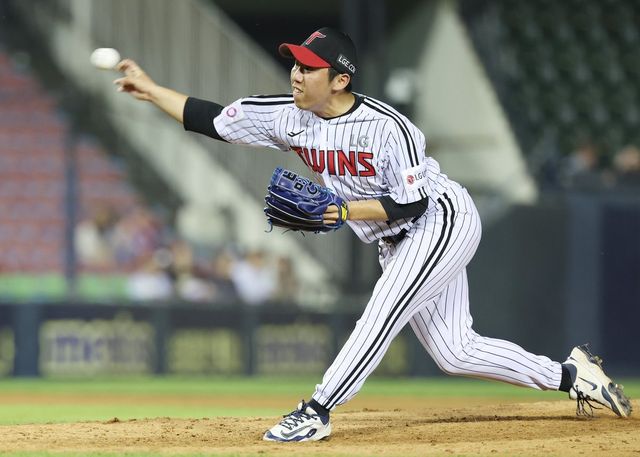 LG 박명근은 20일 잠실 롯데전을 앞두고 재조정 차원에서 1군 제외됐다. 그는 최근 제구 난조에 발목이 잡히며 스스로 무너지는 경기가 많았다.｜뉴시스