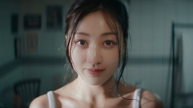 트와이스가 일본 새 정규 앨범 트레일러 영상을 공개하며 글로벌 팬들의 기대감을 고조시켰다. 사진제공 | JYP 엔터테인먼트