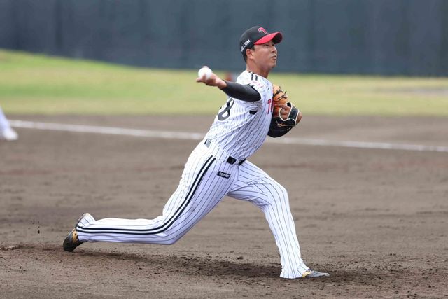 LG 정우영(사진)은 22일 이천 키움과 2군 경기에서 선발등판해 2이닝 4실점을 기록했다. 염경엽 감독은 정우영이 자신의 것을 다해볼 충분한 시간을 주려 한다. 사진제공｜LG 트윈스