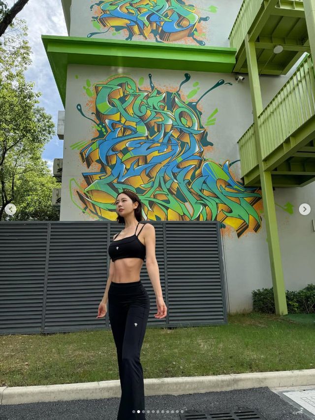 사진｜클라라 인스타그램