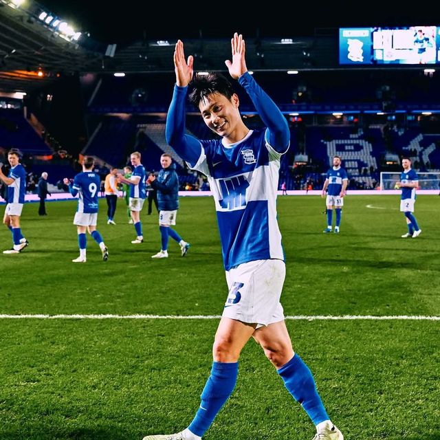 백승호는 지난 시즌 버밍엄시티의 EFL 챔피언십 승격을 함께 했다. 이제 잉글랜드 최상위 무대인 EPL로 승격을 목표로 잡은 그는 현지에서도 새 시즌 버밍엄의 핵심 자원으로 평가받고 있다. 사진출처｜버밍엄시티 페이스북