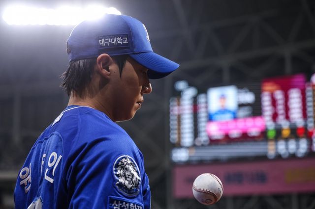 삼성 원태인은 1일 팀 훈련 도중 허리 담 증세로 1군에서 이탈했다. 결국, 12일 열릴 올스타전 출전이 불발됐다. 사진제공｜삼성 라이온즈