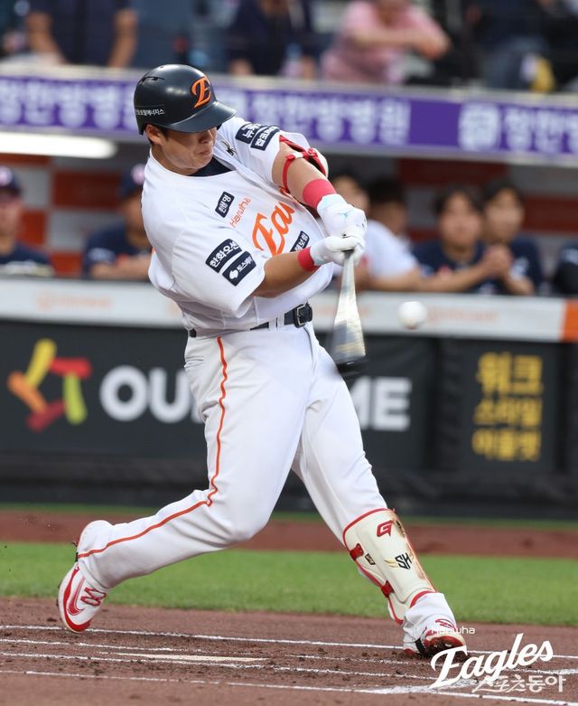 한화 노시환이 3연속시즌 20홈런 고지를 밟았다. 사진제공｜한화 이글스