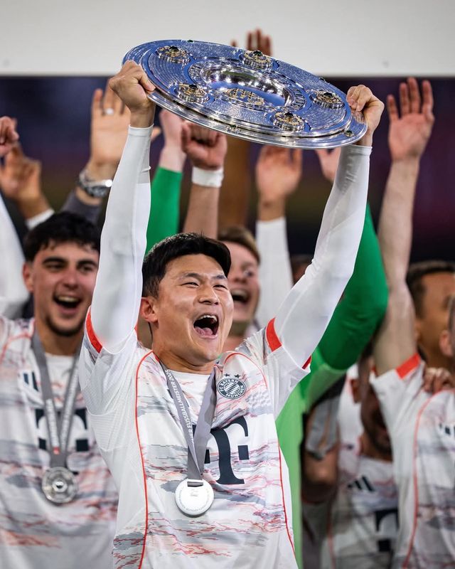 바이에른 뮌헨 김민재는 2024~2025시즌 부상을 달고 뛴 까닭에 올해 4월 26일부터는 개점휴업에 돌입했다. 여름이적시장에서 그의 결장을 대비한 수비 보강이 필요하다는 지적이 제기되고 있다. 사진출처｜바이에른 뮌헨 페이스북