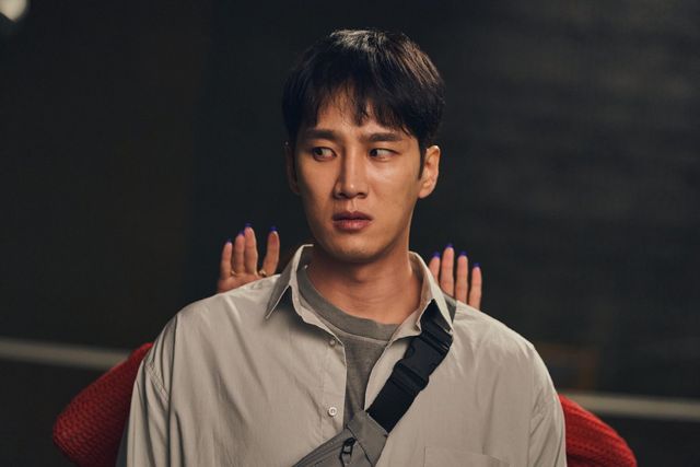 안보현이 영화 ‘악마가 이사왔다’를 통해 순수하고 엉뚱한 백수 캐릭터로 여름 극장가를 찾는다. 사진제공 | CJ ENM