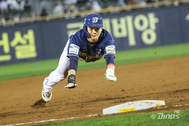 NC 김주원은 올해 전반기가 끝나기 전 20도루에 성공하며 빼어난 주루를 과시하고 있다. 그는 후반기 페이스를 높여 구단 역대 2번째 도루왕을 노려본다. 사진제공｜NC 다이노스