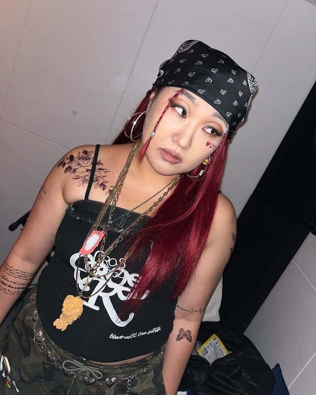 빙의급 부캐 연기의 끝을 보여주는 이수지. 최근엔 랩가수 ‘햄부기’로 큰 호응을 얻고 있다. 사진제공|씨피엔터테인먼트