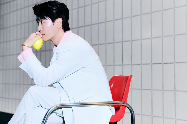 22일 신곡 ‘주시고’로 돌아오는&nbsp;가수 영탁. 사진제공ㅣ어비스컴퍼니