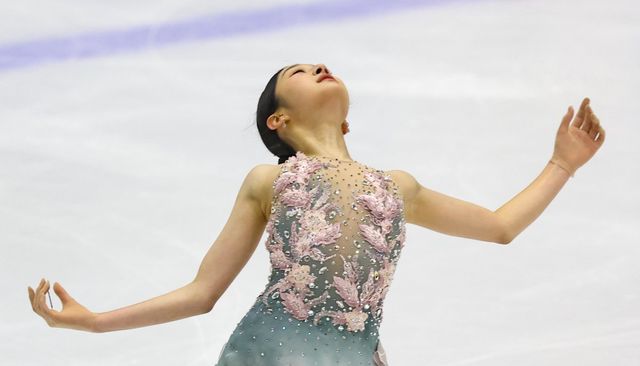 피겨스케이팅 여자 싱글 기대주 신지아가 11일(한국시간) 미국 노우드에서 막을 내린 2025~2026시즌 ISU 피겨스케이팅 챌린저시리즈 크랜베리컵 인터내셔널 여자 싱글에서 총점 179.97점을 받아 동메달을 차지했다. 이번 대회는 신지아의 시니어 무대 데뷔전이었다. 뉴시스