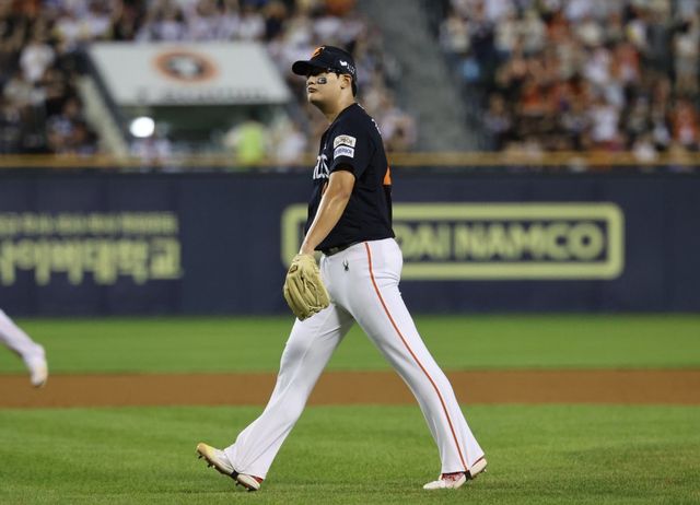 한화 김서현은 후반기 9경기에서는 1패1홀드3세이브 ERA 9.72로 흔들리고 있다. 팀은 7일 LG에 리드 선두를 내줬다.｜뉴시스