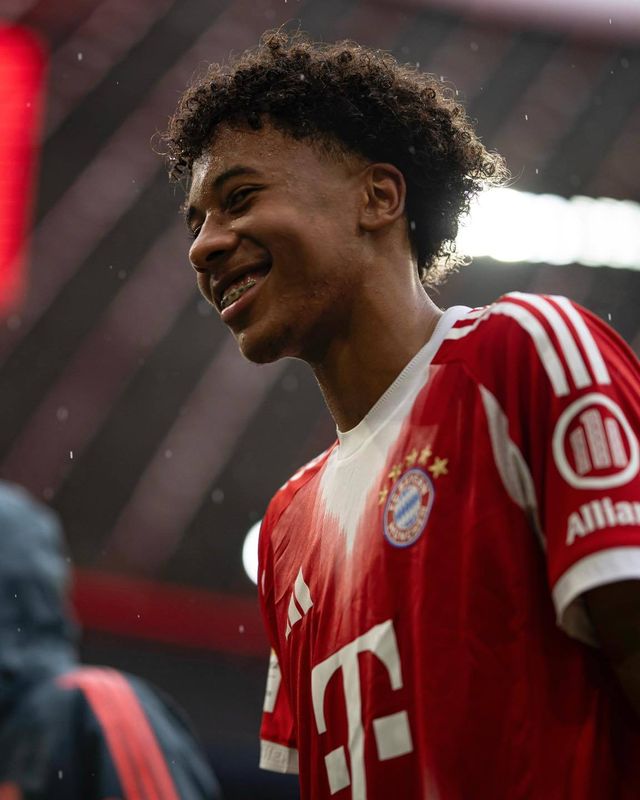 유럽축구 이적시장 전문가 파브리시오 로마노 기자는 11일(한국시간) 자신의 소셜미디어(SNS)를 통해 “바이에른 뮌헨 윙어 킹슬리 코망의 알나스르 이적이 사실상 확정됐다. 선수 측과 구단 모두 거의 합의에 도달했다”고 밝혔다. 알나스르는 이번 여름이적시장에서 적극적인 영입으로 알힐랄과 경쟁 구도를 재점화하고 있다. 사진출처｜바이에른 뮌헨 페이스북