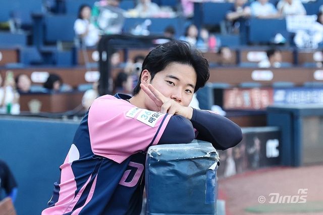 NC 김영규는 8일 창원 KIA전에서 올 시즌 10홀드를 달성했다. 지난해부터 그를 괴롭혔던 왼쪽 팔꿈치 부상과 싸우면서도 4년 연속 10홀드라는 값진 기록을 거뒀다. 사진제공｜NC 다이노스