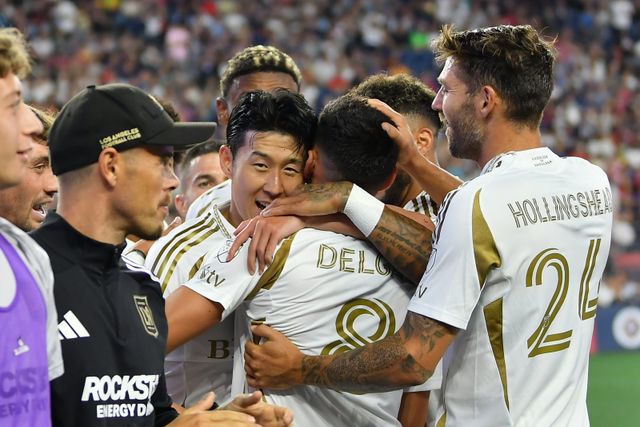 LAFC 손흥민은 17일(한국시간) 뉴잉글랜드와 MLS 원정경기에서 후반 추가시간 쐐기골을 어시스트해 데뷔 첫 공격 포인트를 올렸다. 뉴시스