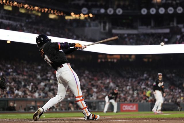 샌프란시스코 이정후는 17일(한국시간) 오라클파크에서 열린 ‘2025 메이저리그(MLB)’ 탬파베이전에서 5번타자 중견수로 선발출전해 4타수 2안타 1도루를 기록했다.｜AP뉴시스