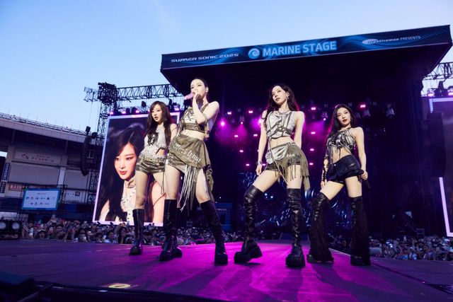 에스파가 일본 대형 음악 페스티벌 ‘서머 소닉 2025’ 메인 무대에서 9곡의 라이브 무대로 관객을 압도하며 글로벌 영향력을 다시 한 번 입증했다. 사진제공 | SM 엔터테인먼트