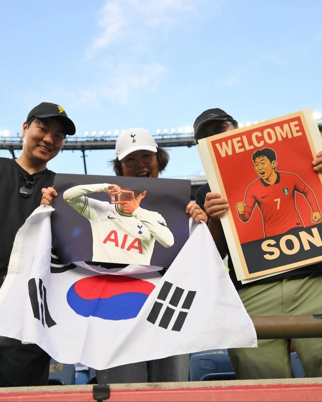 LAFC와 MLS가 ‘손흥민 효과’에 깜짝 놀라고 있다. LAFC와 뉴잉글랜드전이 열린 17일(한국시간) 폭스버러의 질레트 스타디움에도 손흥민을 응원하는 한국 팬들을 쉽게 찾아볼 수 있었다. 사진출처｜LAFC 페이스북