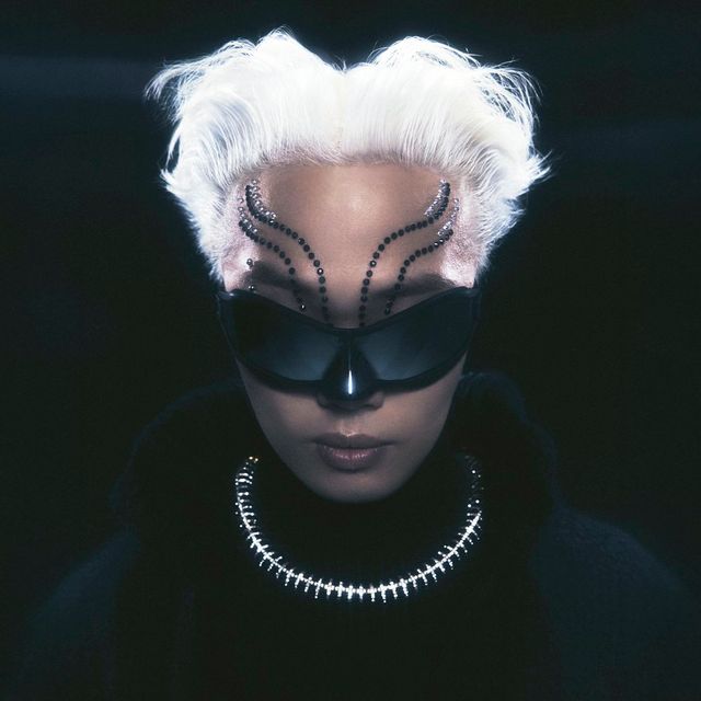 래퍼 머쉬베놈이 첫 정규앨범 ‘얼’을 발매, 유튜브·멜론 차트를 석권하며 한국적 색채가 묻어난 독창적 힙합으로 호평받고 있다. 사진제공 | 주식회사 멋이밴놈