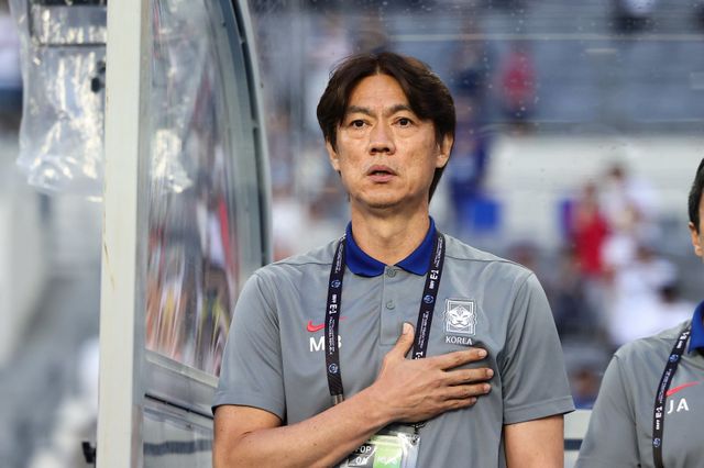 홍명보 대표팀&nbsp;감독이 25일 서울 신문로 축구회관에서 9월 A매치 2연전을 앞두고 26인&nbsp;명단을 발표했다. 사진제공｜대한축구협회