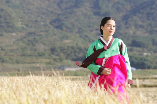 넷플릭스는 SBS와 전략적 제휴를 맺고 ‘토지’ 외에도 과거 SBS 대표작을 잇달아 공개하고 있다. 사진제공｜SBS