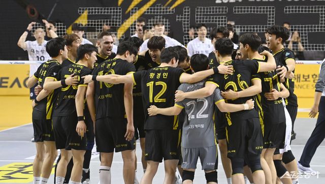 V리그 남자부 KB손해보험이 기존 홈경기장인 의정부체육관을 2025~2026시즌에도 사용하지 못하게 됐다. 지난해 11월 안전진단 결과 폐쇄가 불가피했고, 이후 건축 심의가 계속 통과되지 못한 게 원인이다. 스포츠동아DB