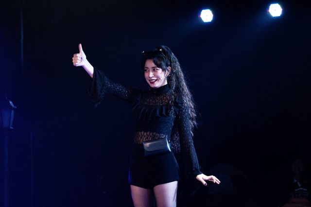 섹시하면서도 엉뚱한 매력이 있는 정인지 ‘마녀’. 사진제공 ｜ 낭만바리케이트