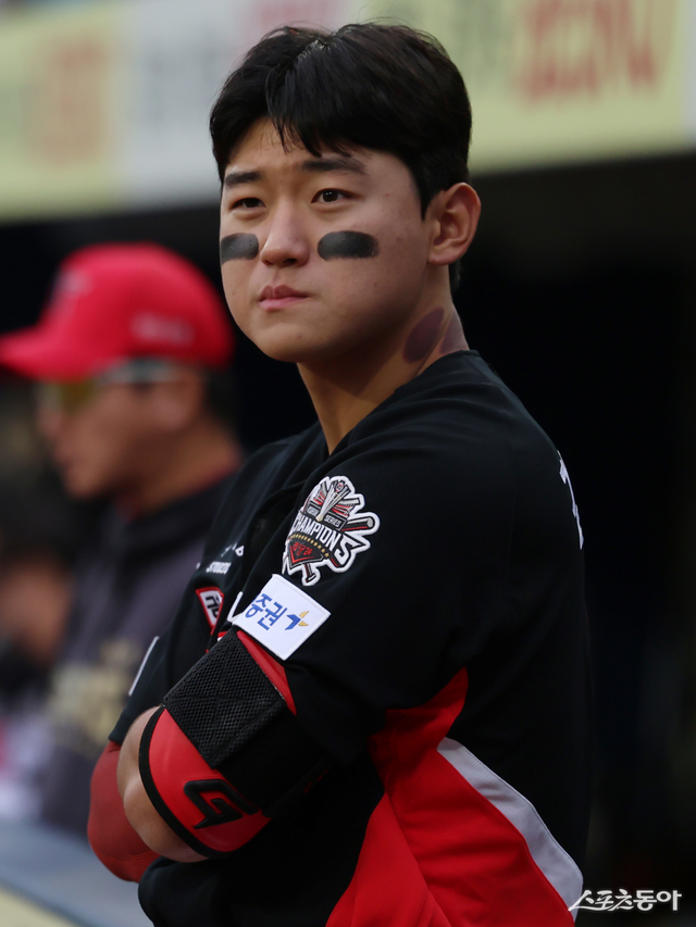 5일 사직구장에서 열린 롯데와 원정경기에서 부상 복귀전을 치른 KIA 김도영이 공·수에서 좌충우돌했다. 사진제공｜KIA 타이거즈