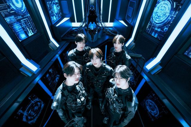 투모로우바이투게더의 정규 4집 ‘별의 장: 투게더’가 5일, 빌보드 메인 앨범차트인 ‘빌보드 200’에 3위로 진입하는 쾌거를 거뒀다. 사진제공 | 빅히트 뮤직