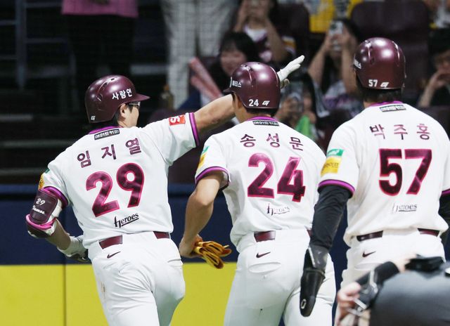 키움은 올해 LG에 7승(9패)을 거뒀지만, 한화에는 1승(12패)만을 거두고 있다. LG와 한화의 치열한 순위 싸움에 영향을 미칠 수도 있다.｜뉴시스