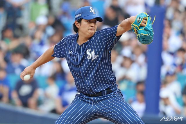삼성 양창섭이 14일 대구삼성라이온즈파크에서 열린 KT와 홈경기에 구원등판해 역투하고 있다. 사진제공｜삼성 라이온즈
