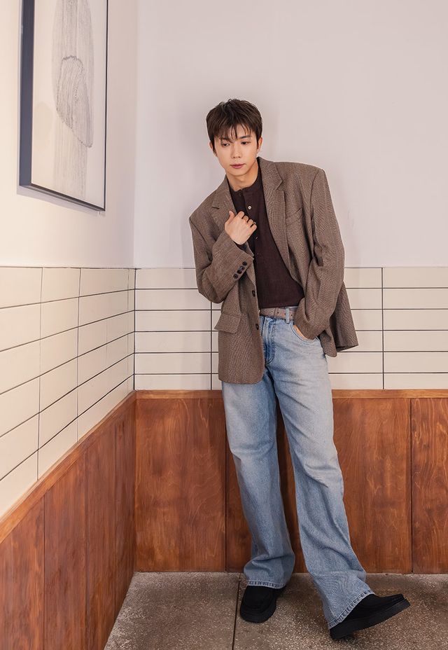 2PM 장우영은 이번 앨범에서 스스로의 색을 찾는 도전에 나섰다. 그는 “노래와 춤을 좋아하는, 노력하는 사람”으로 기억되고 싶다고 전했다. 사진제공|JYP엔터테인먼트