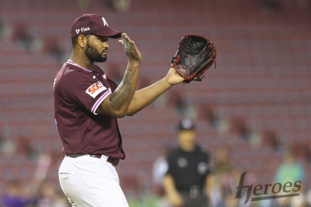 키움 라울 알칸타라는 16일 잠실 두산과 원정경기에서 선발등판해 7이닝 비자책 호투로 구단 1200승 달성에 힘을 보탰다. 사진제공｜키움히어로즈