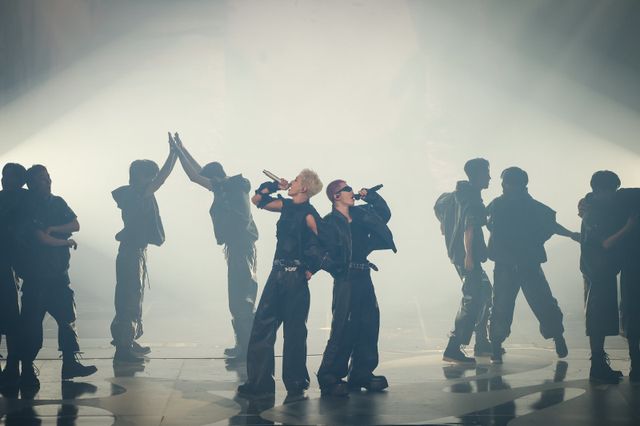 세븐틴의 최강 듀오 우지와 호시가 15일과 16일 각각 국가의 부름을 받고 나란히 입대하며 세븐틴의 ‘군백기’가 본격화 됐다. 사진제공 | 플레디스 엔터테인먼트