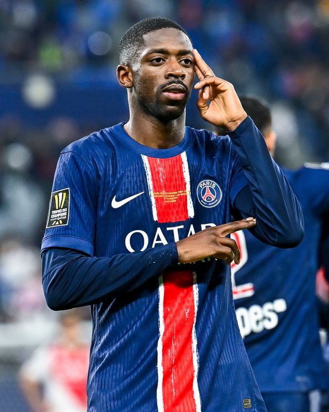 PSG 공격수 뎀벨레는 2025발롱도르의 유력한 수상후보다. 이미 프랑스 매체에선 2024~2025시즌 전 경기 도합 53경기 35골·16도움을 올린 그가 야말보다 낫다고 칭송하고 있다. PSG의 4관왕을 이끌면서 UCL MVP, 리그앙 MVP와 득점왕을 모두 석권한 사실도 발롱도르 수상에 가산점이 될 수 있다. 신화뉴시스스