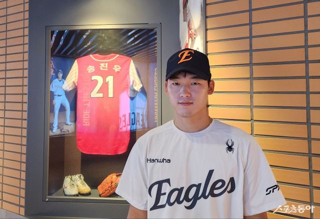 한화 투수 윤산흠은 올해 6월 상무 전역 이후 팀에 합류해 불펜진에 보탬이 되고 있다. 후반기 7경기서 ERA 0.87로 위력적인 투구가 이어지고 있다. 대전｜박정현 기자