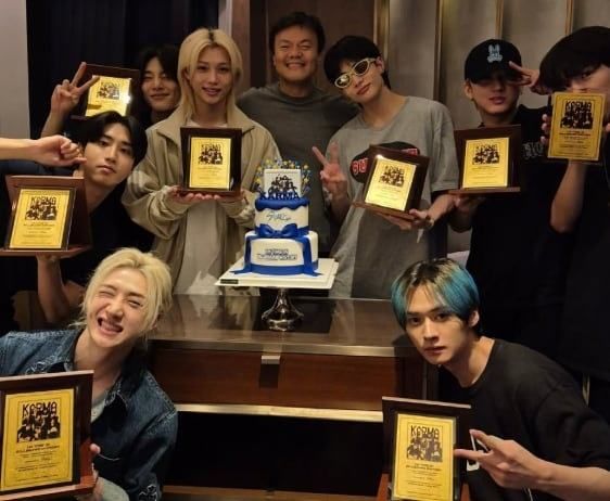 스트레이키즈 SNS