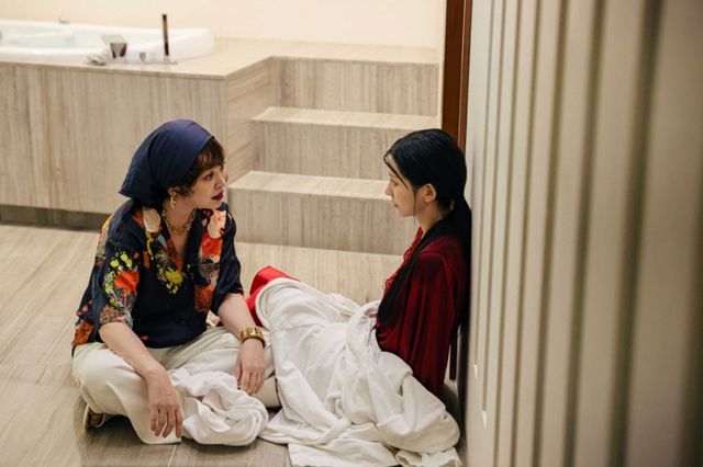 [사진 출처=㈜네오엔터테인먼트, 스튜디오 봄]