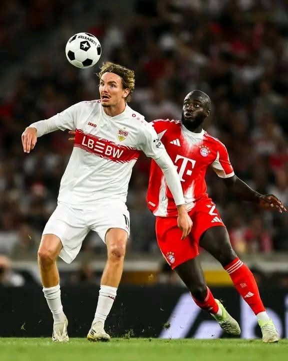 레알 마드리드가 바이에른 뮌헨의 중앙수비수 다요 우파메카노(오른쪽)에게 관심을 갖고 있다. 다만 조건이 있다. 이적료가 없는 FA 상태에서만 데려올 수 있다는 입장이다. 사진출처｜바이에른 뮌헨 페이스북