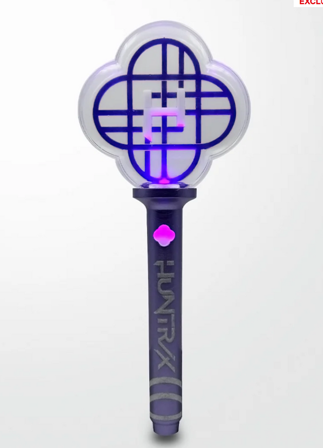 넷플릭스 공식 기념 상품을 판매하는 넷플릭스숍에서 예약 구매가 진행 중인 헌트릭스 응원봉. 가격은 7만9000원으로 책정됐다. 사진제공 | 넷플릭스