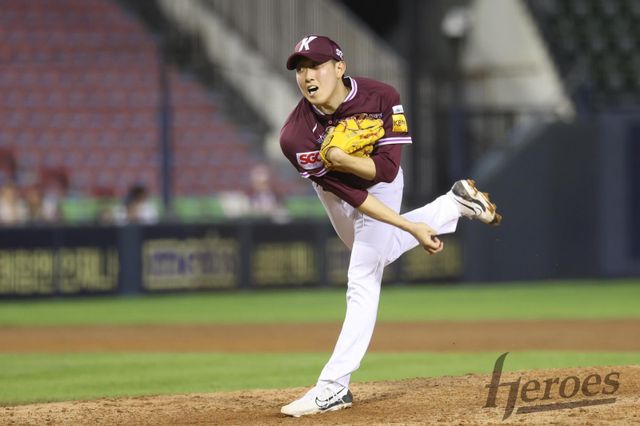 키움 오석주는 후반기 17경기에 등판해 19.2이닝 동안 무실점을 기록하고 있다. 그는 150㎞ 강속구 투수들이 즐비한 리그에서 139㎞ 직구로도 결과물을 내고 있다. 사진제공｜키움 히어로즈