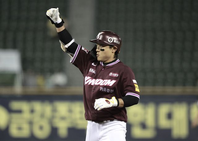 키움 김태진은 22일 허리 통증으로 1군 엔트리에서 빠졌다. 내야 다양한 포지션을 소화하며 라인업에 활력을 불어넣었다.｜뉴시스