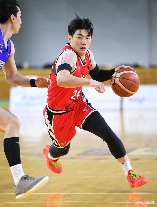 고려대 3학년에 재학중인 문유현은 2025 KBL 신인드래프트에서 1순위 후보라는 평가를 받는다. 사진제공｜점프볼