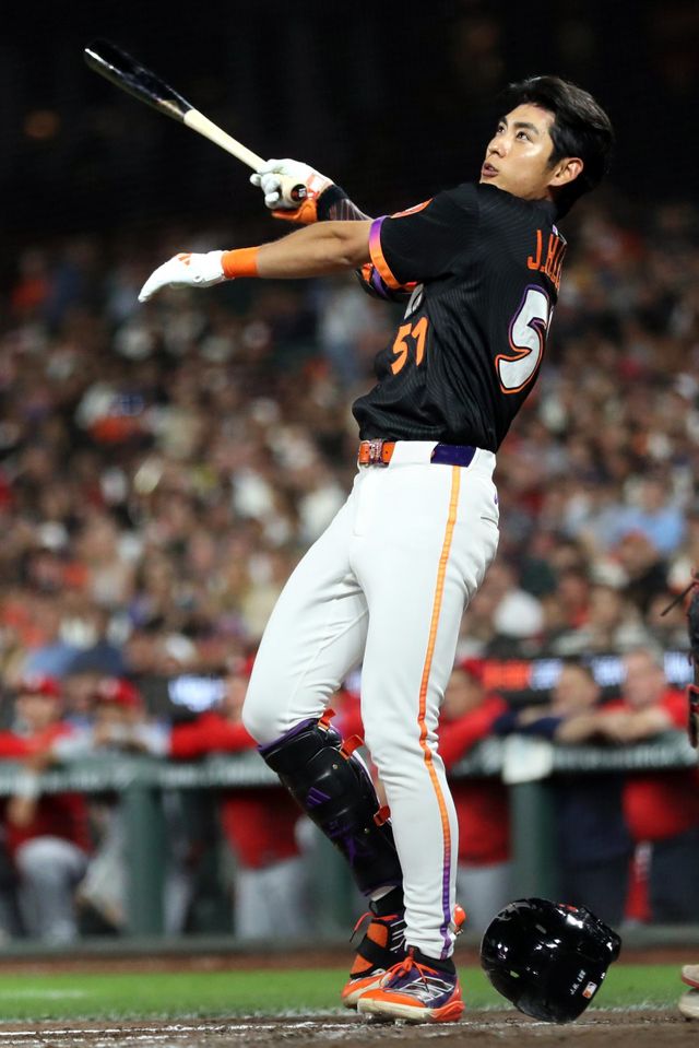 샌프란시스코 이정후가 24일(한국시간) 오라클파크에서 열린 세인트루이스전 3회말 1타점 적시타를 치고 있다. 샌프란시스코(미 캘리포니아주)｜AP뉴시스