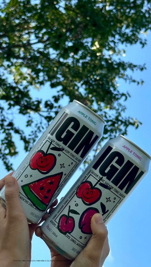 지니스램프가 제조하고 더본코리아가 유통한 ‘아이긴 하이볼’ 자두,수박맛 제품의 원산지 표시가 실제와 달리 ‘국산’으로 표기돼 소비자 혼란을 일으켰다. 원산지 표시 위반 시 법인에도 벌금형이 적용될 수 있다. 사진출처|IGIN SNS