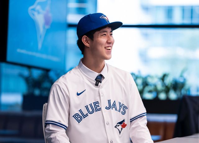 장충고 우완투수 문서준은 25일(한국시간) 토론토와 150만 달러 규모의 아마추어 자유계약 맺으며 MLB 도전을 향한 첫 걸음을 내디뎠다. 사진제공｜토론토 블루제이스 공식 SNS