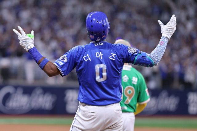 삼성 디아즈가 28일 고척 키움전에서 4타수 3안타 2타점의 맹타를 휘두르며 팀의 4-2 승리를 이끌었다. 1-1로 맞선 5회초 1타점 적시타를 쳐낸 뒤 기뻐하는 디아즈. 사진제공｜삼성 라이온즈