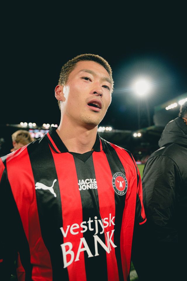 조규성은 30일(한국시간) MCH 아레나에서 열린 라네르스와의 2025~2026시즌 수페르리가 10라운드 홈경기에서 후반 7분 동점골을 넣으며 시즌 3호 골을 기록했다. 사진출처｜미트윌란 페이스북